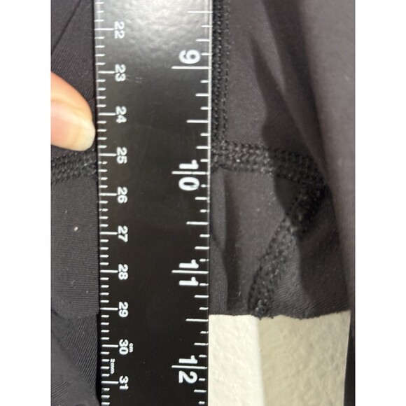 LULULEMON *RARE* Lab REPETITION CROP Mesh gold zipper Size 10 Solid Black Ruffle - Picture 10 of 13